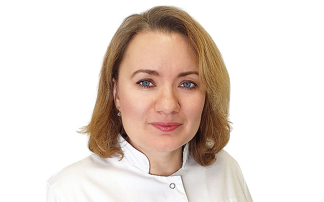 Минакова Оксана Евгеньевна